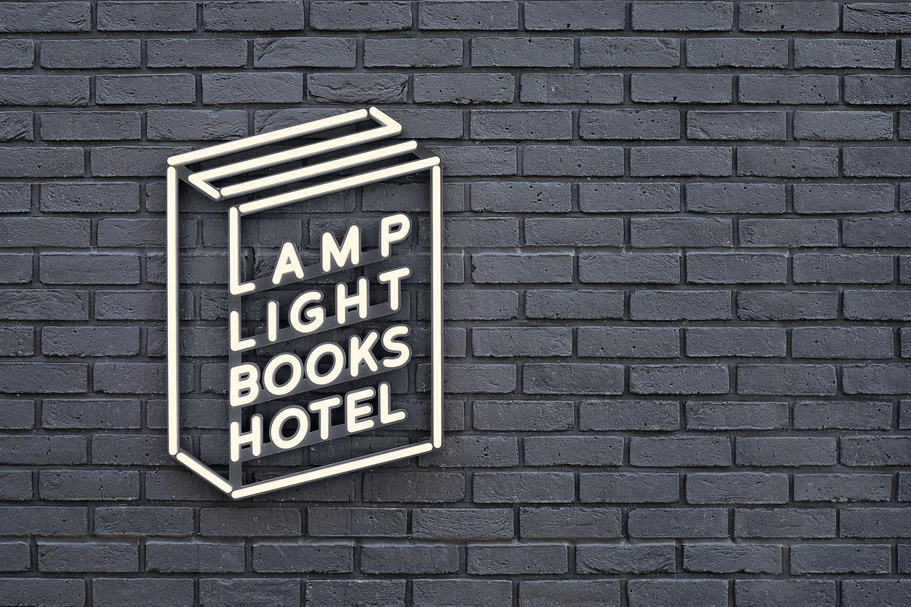Lamp Light Books Hotel Nagoya Esterno foto